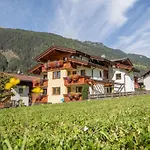 Apartamento Haus Rosmarie Neustift im Stubaital