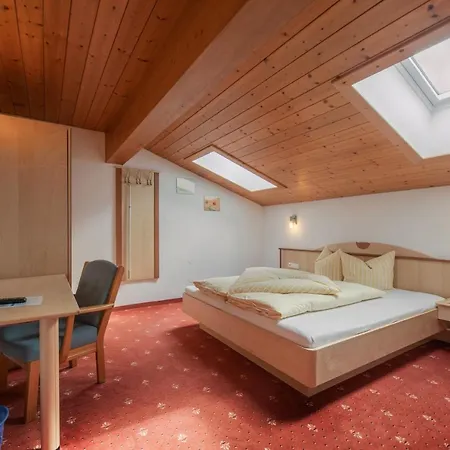 شقة Haus Rosmarie