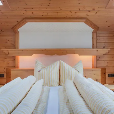 Haus Rosmarie * نيوستيف ام ستوبيتا