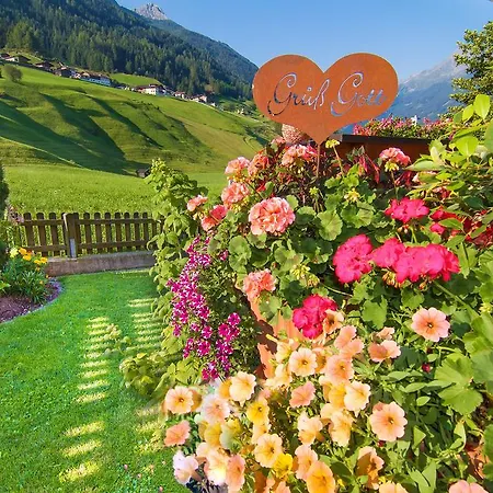 Apartment Haus Rosmarie Neustift im Stubaital