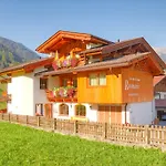 Haus Rosmarie 아파트